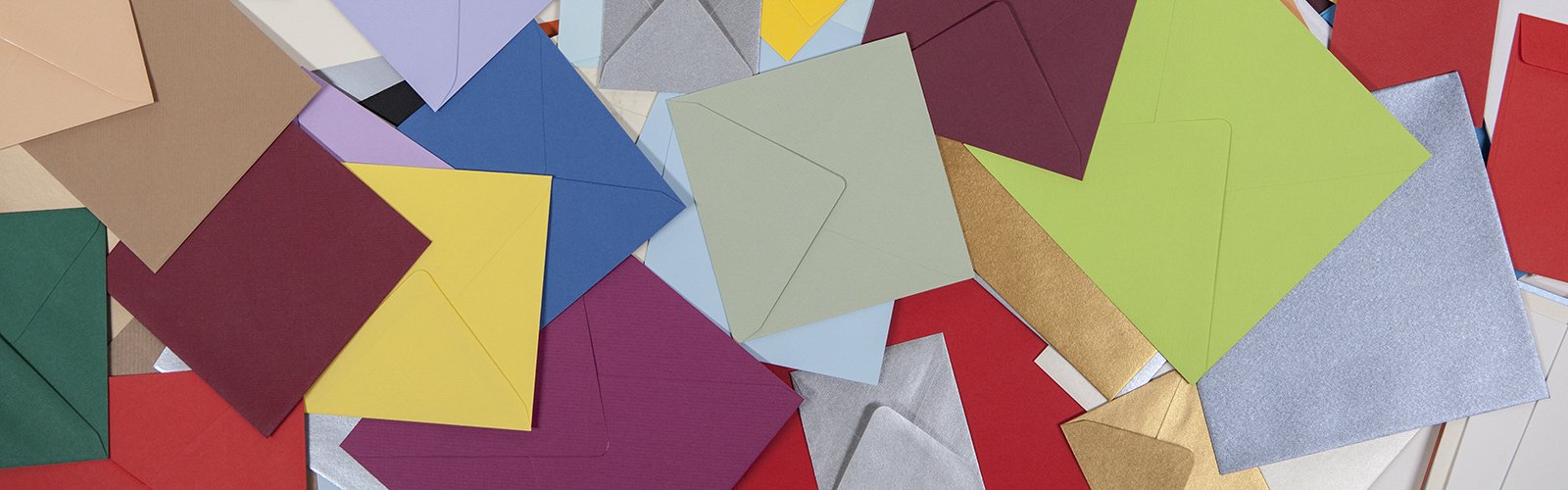 Buste da lettera quadrate colorate